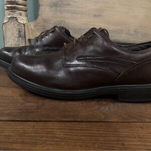 Dunham Dark Brown Leather Oxfords